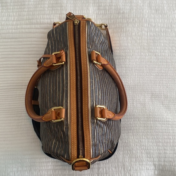 Louis Vuitton Speedy 30 Runway SS2010 - Picture 5 of 15